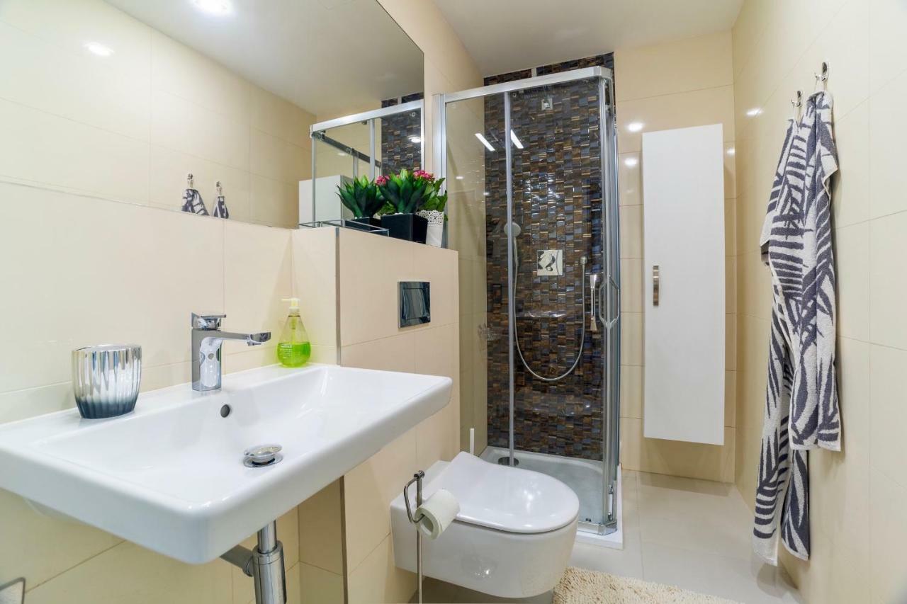 Ines Apartment Πράγα Εξωτερικό φωτογραφία