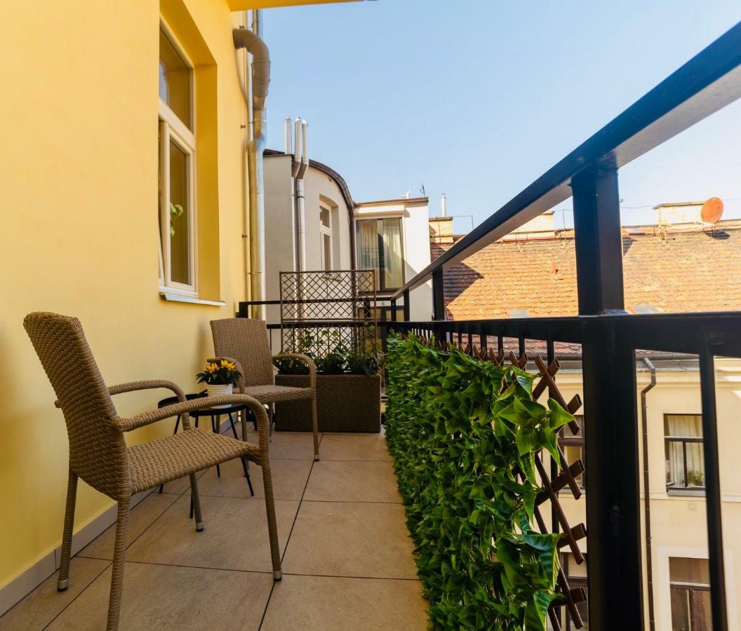 Ines Apartment Πράγα Εξωτερικό φωτογραφία
