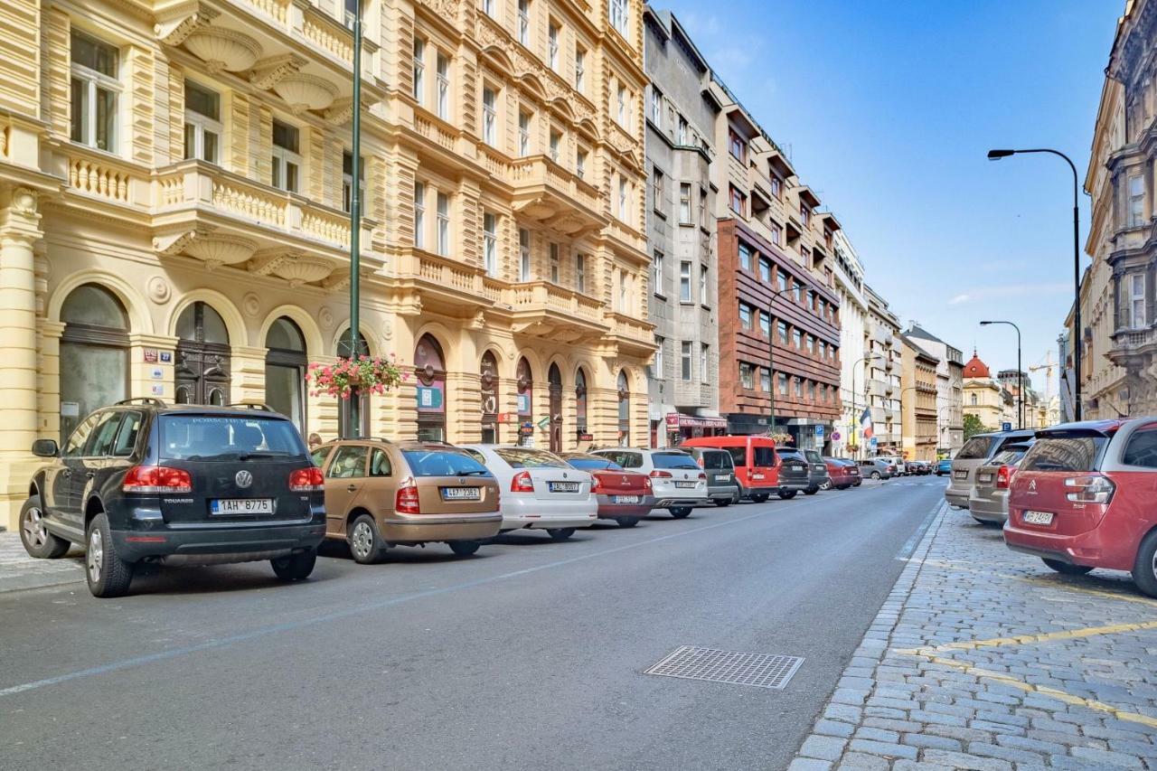 Ines Apartment Πράγα Εξωτερικό φωτογραφία